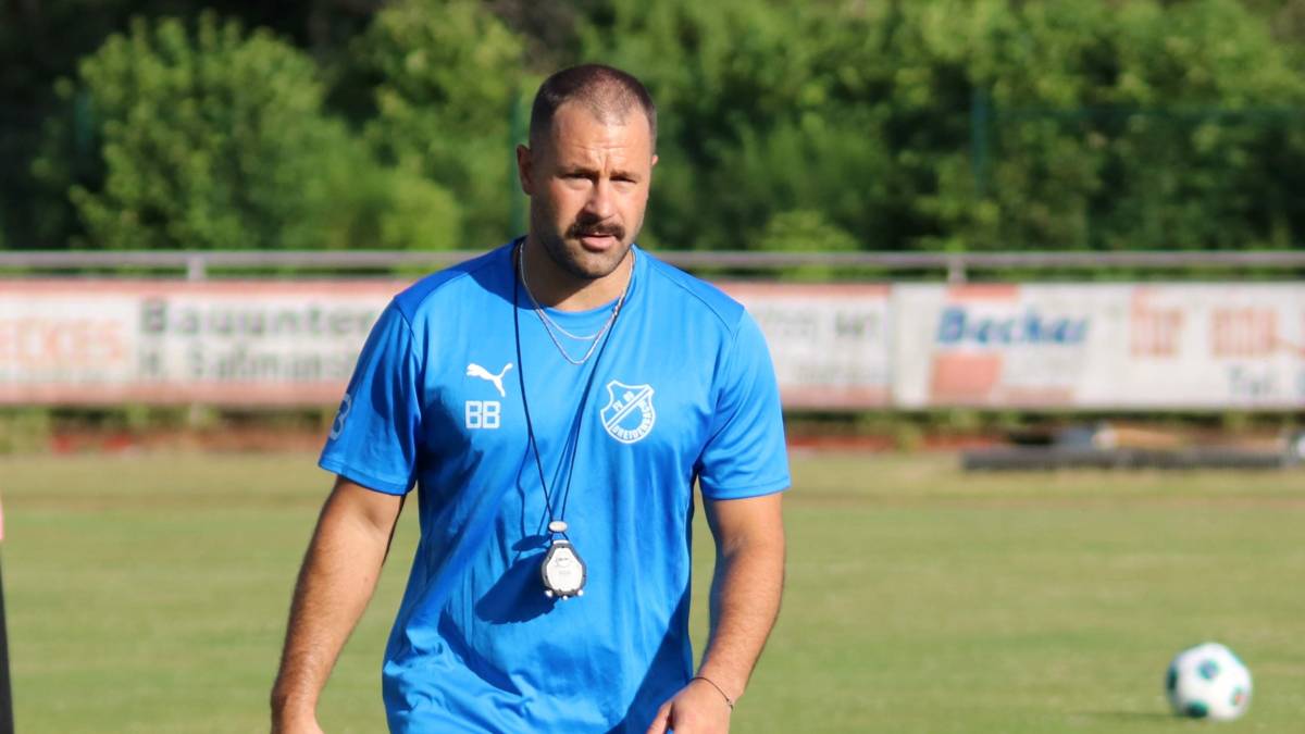 Trainerinterview zur Saison 2026/2027 ... Benni Bender bezieht Stellung - FV 09 Breidenbach