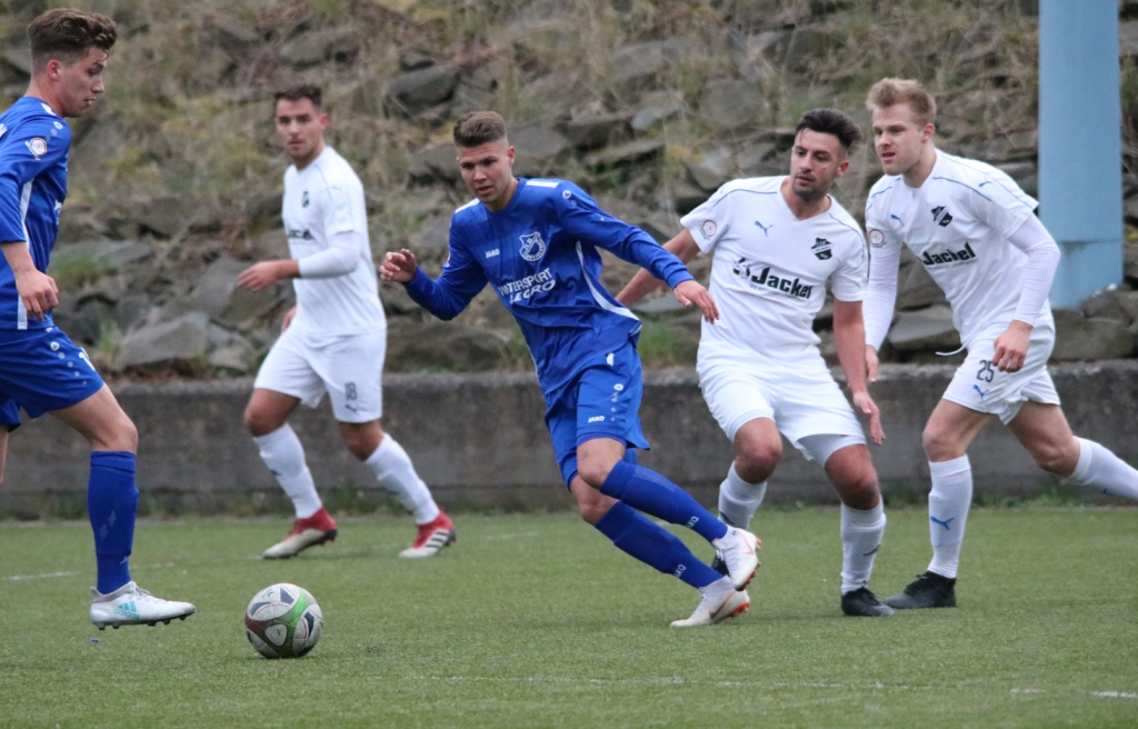 Derby im Dillkreis ... FV-Team mit letztem Aufgebot nach Langenaubach - FV 09 Breidenbach