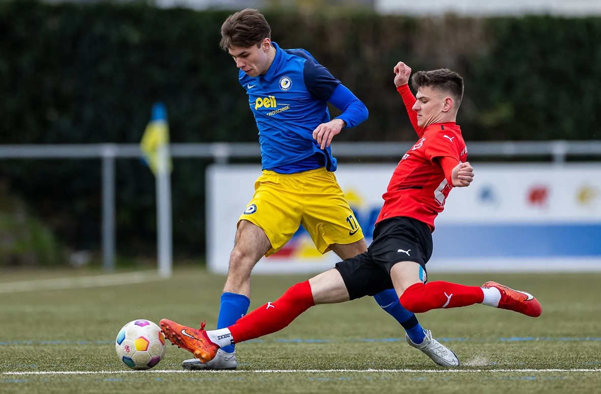 SF/BG Marburg - FV 09 1:3 (1:2) ... FV-Team marschiert wie am Schnürchen - FV 09 Breidenbach