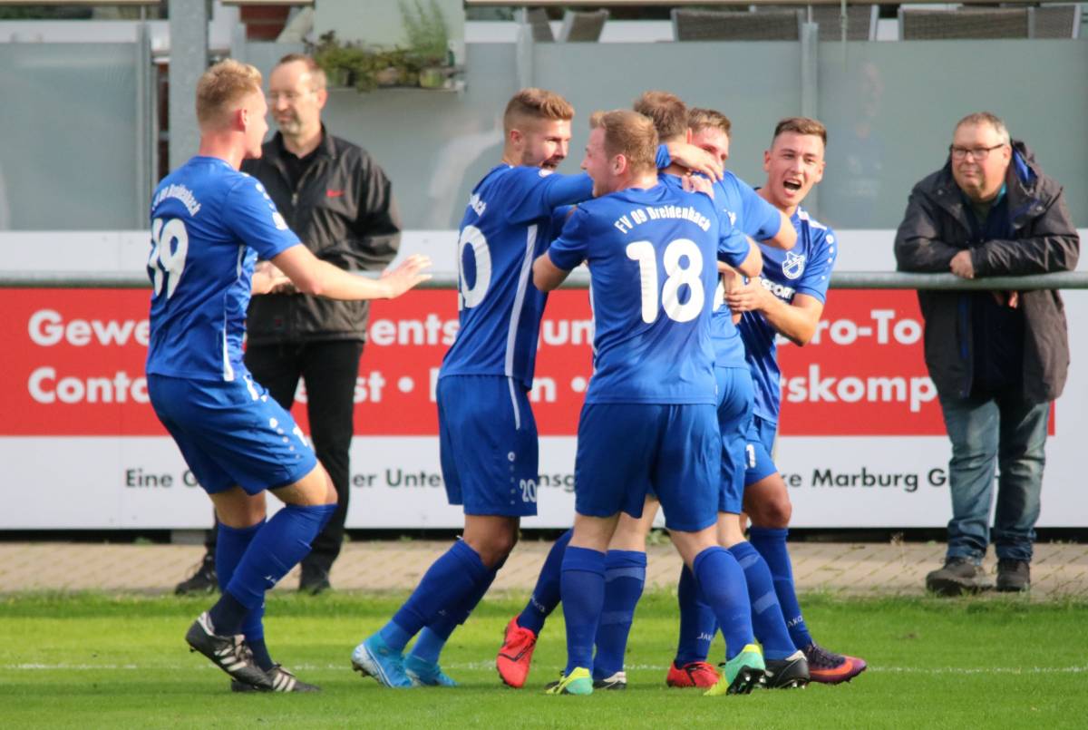 VfB Marburg - FV 09 1:2 (0:2) ... FV-Team marschiert weiter! - FV 09 Breidenbach