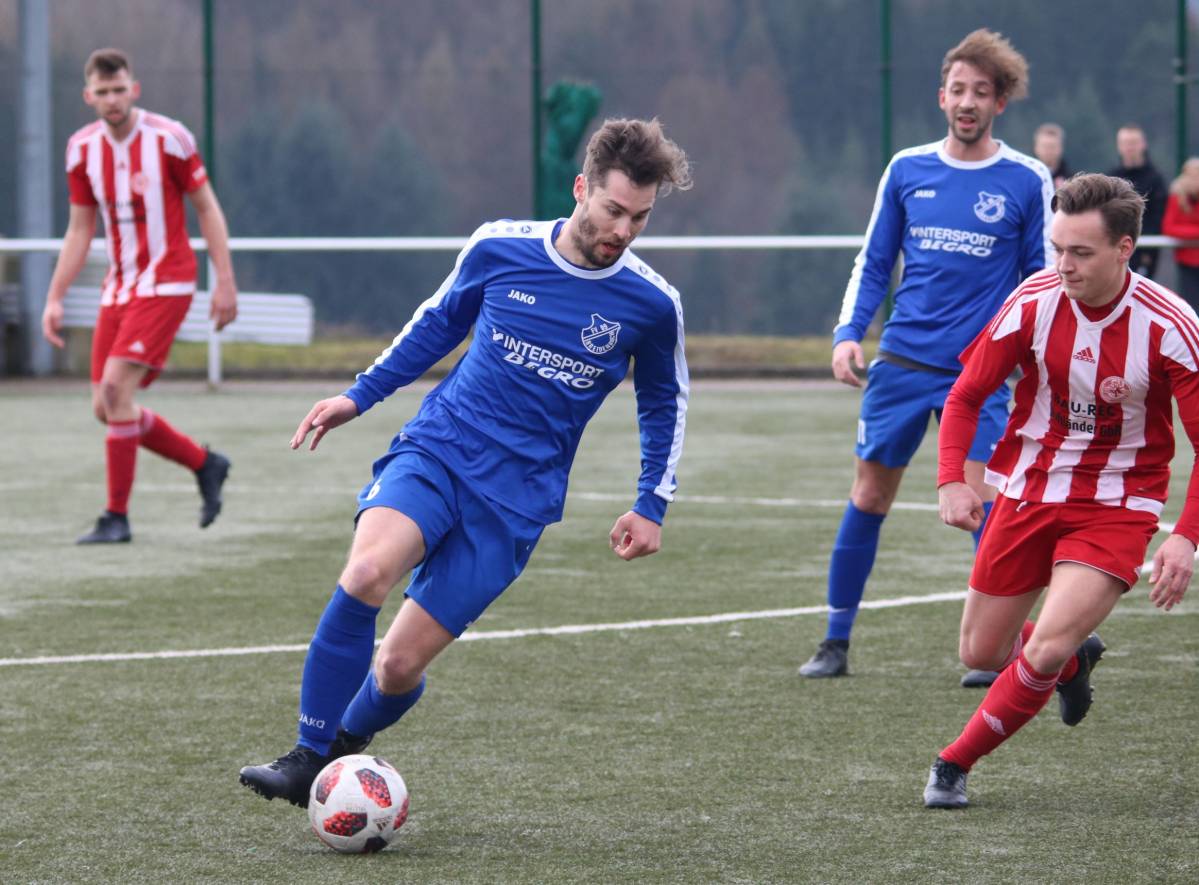 FV-Reserve siegt verdient mit 2:1 gegen RW Hartenrod - FV 09 Breidenbach