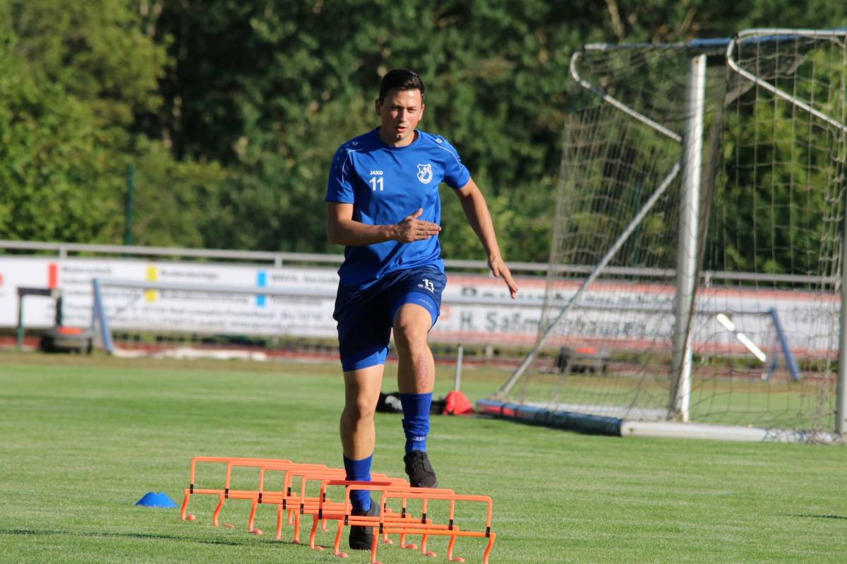 FV-Team mit Trainingsstart - FV 09 Breidenbach