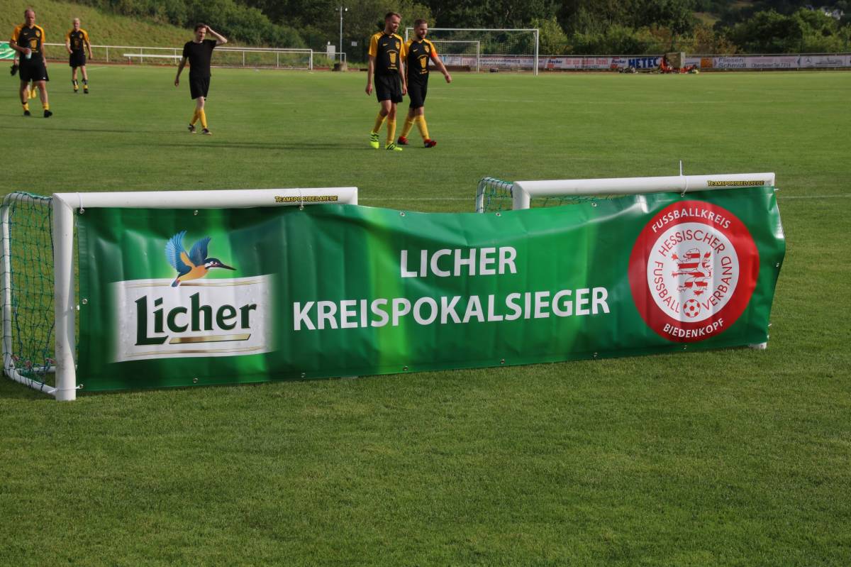 Siegerehrung Kreispokalendspiel 2020 - FV 09 Breidenbach