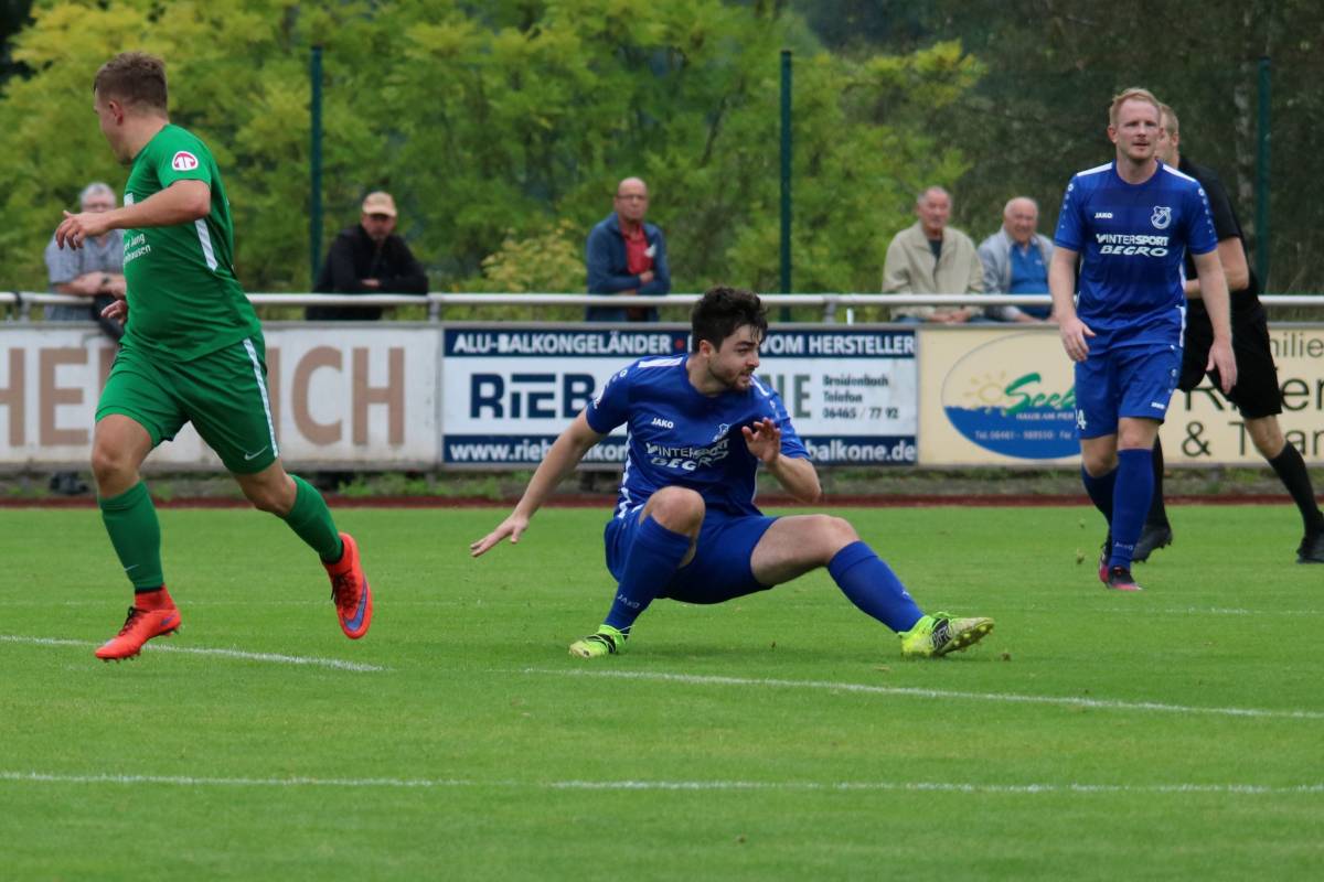 FV 09 - SV Niedernhausen 0:2 (0:1) ... Dezimierte Gäste siegen verdient - FV 09 Breidenbach