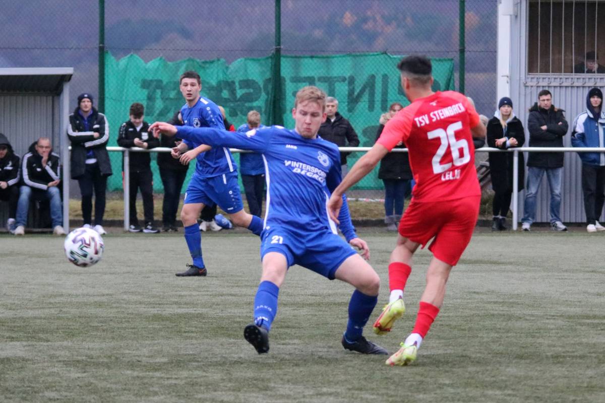 FV 09 - TSV Steinbach II 0:1 (0:0) ... FV-Team mit Klasseleistung und ohne Spielglück - FV 09 Breidenbach