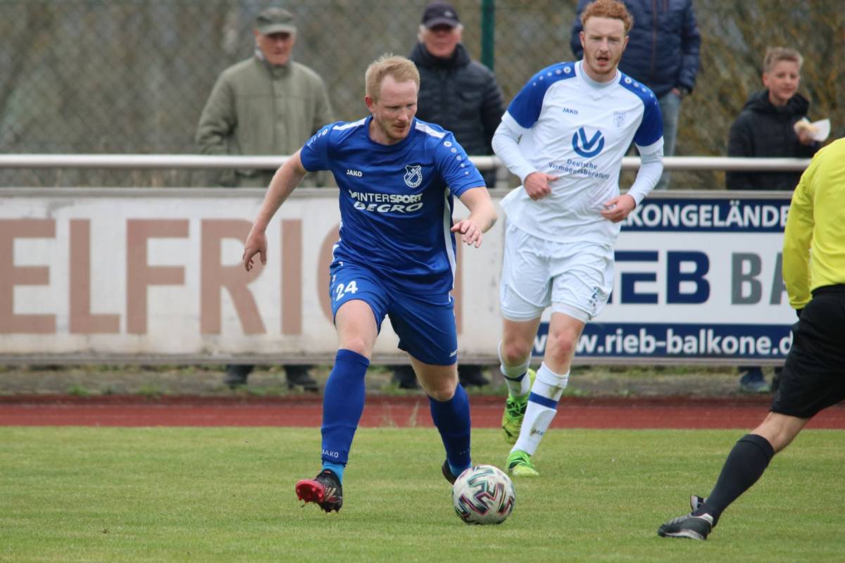 FV 09 - VfB Marburg 1:2 (0:0) ... Gäste siegen verdient - FV 09 Breidenbach