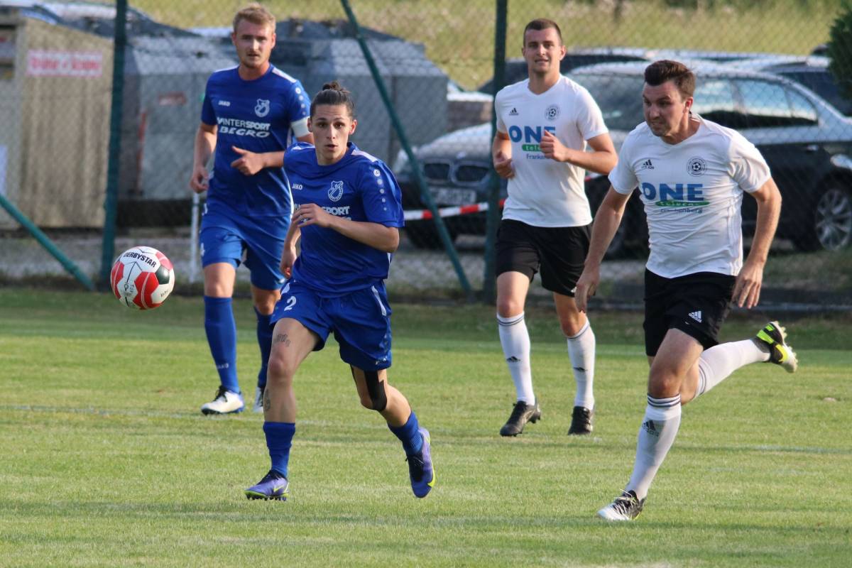 Kahl & Schlichterle-Cup Ernsthausen 2022 ... 2. Spiel ... 2. Sieg! - FV 09 Breidenbach