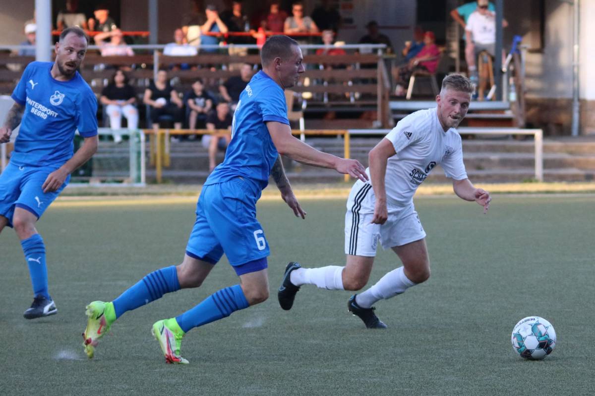 VfL Biedenkopf - FV 09  1:3 (1:3) ... FV-Team siegt verdient im Kreispokal - FV 09 Breidenbach