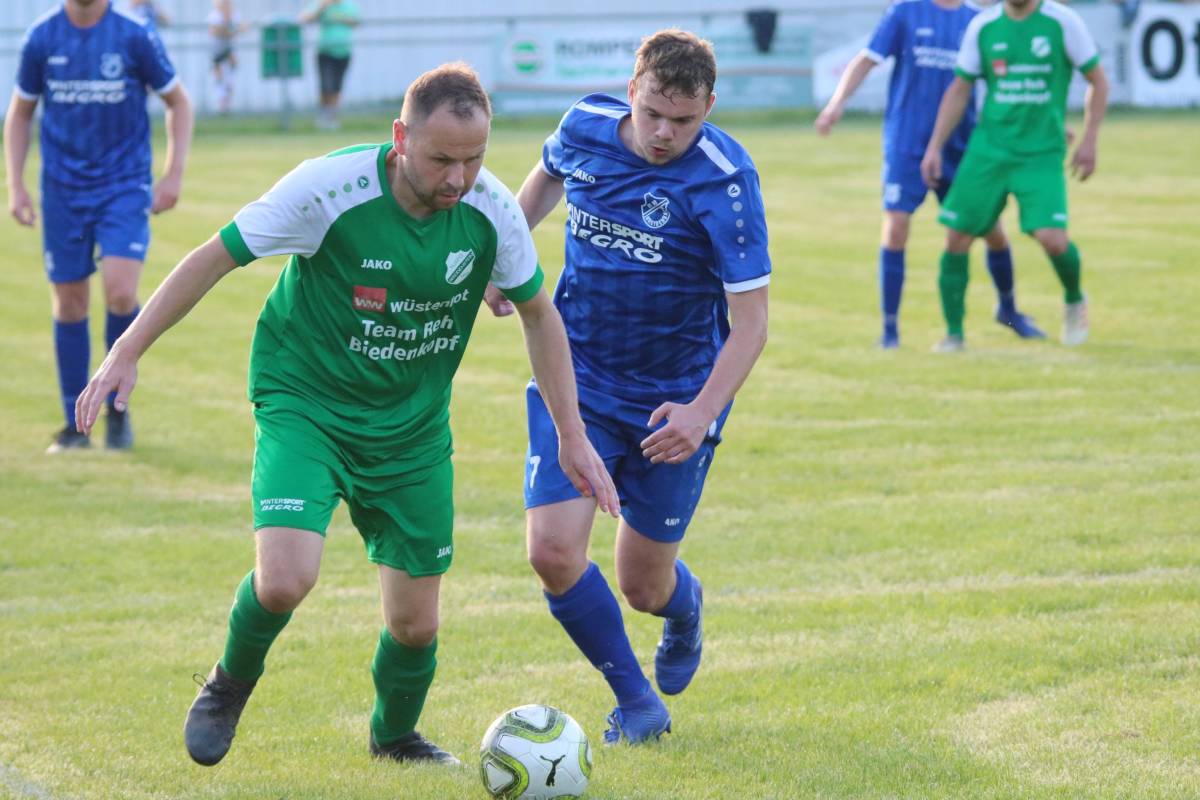 TUSPO Breidenstein - FV 09 II   2:3 (0:1) ... Derby-Sieg !!! - FV 09 Breidenbach